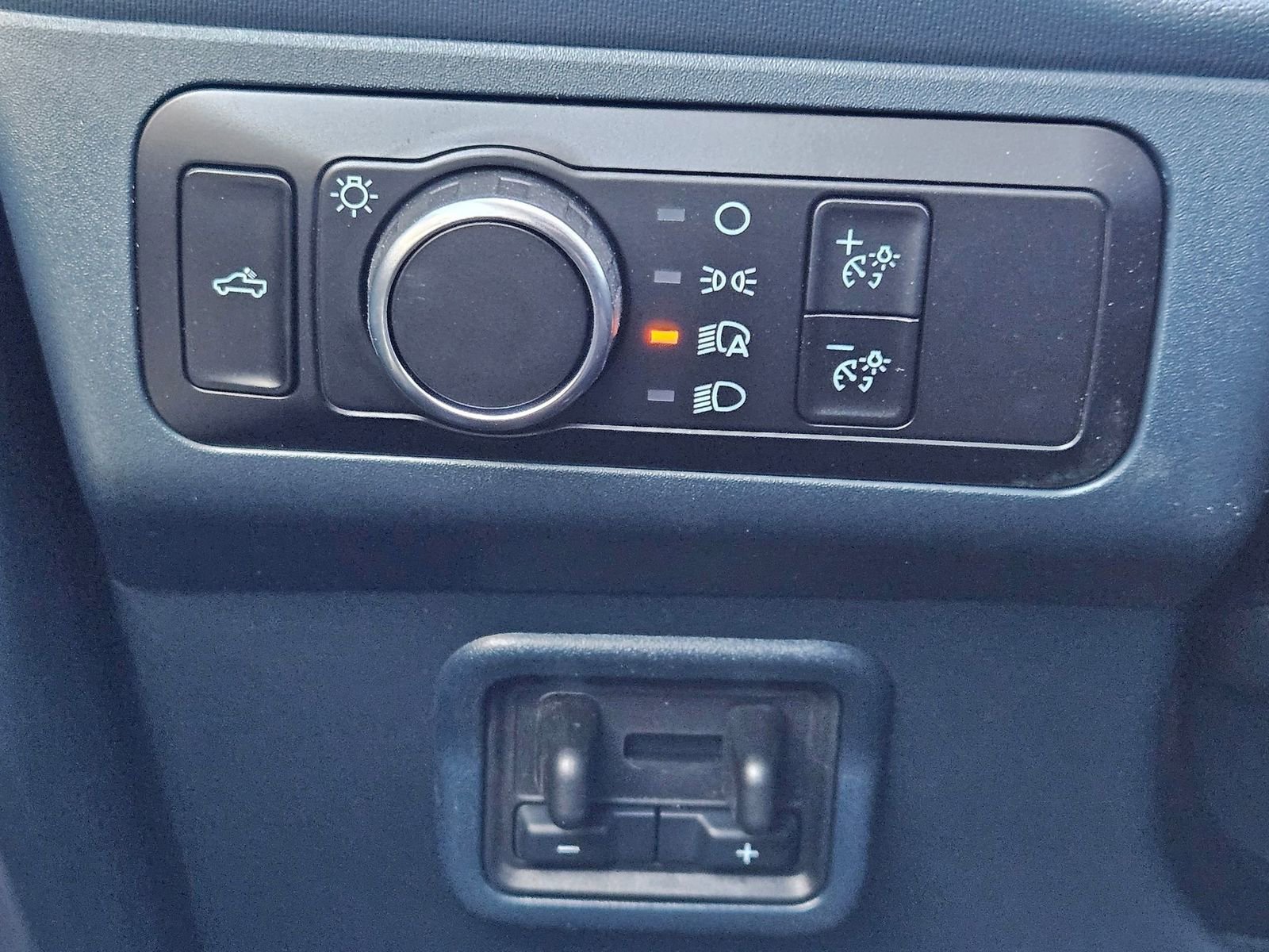 New 2026 Ford Maverick XLT w/ XLT Luxury Package AWD/4WD image 16