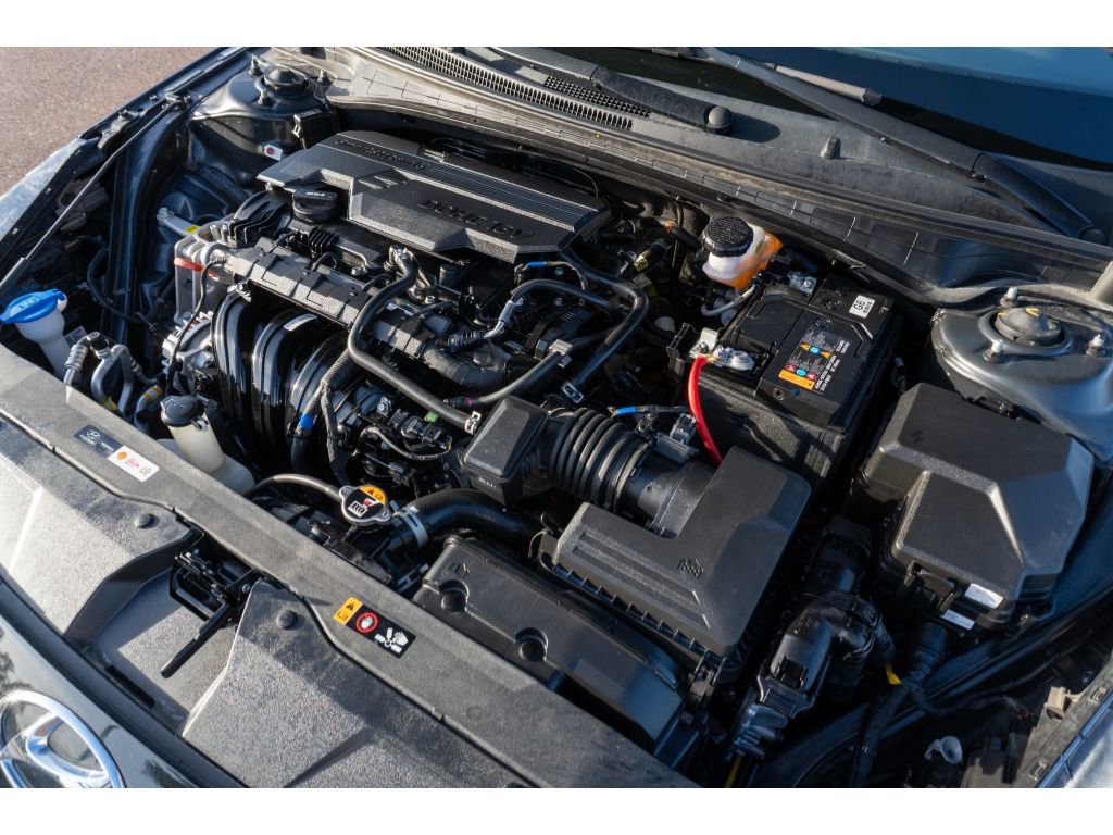 Used 2023 Hyundai Elantra SEL w/ Convenience Package image 29