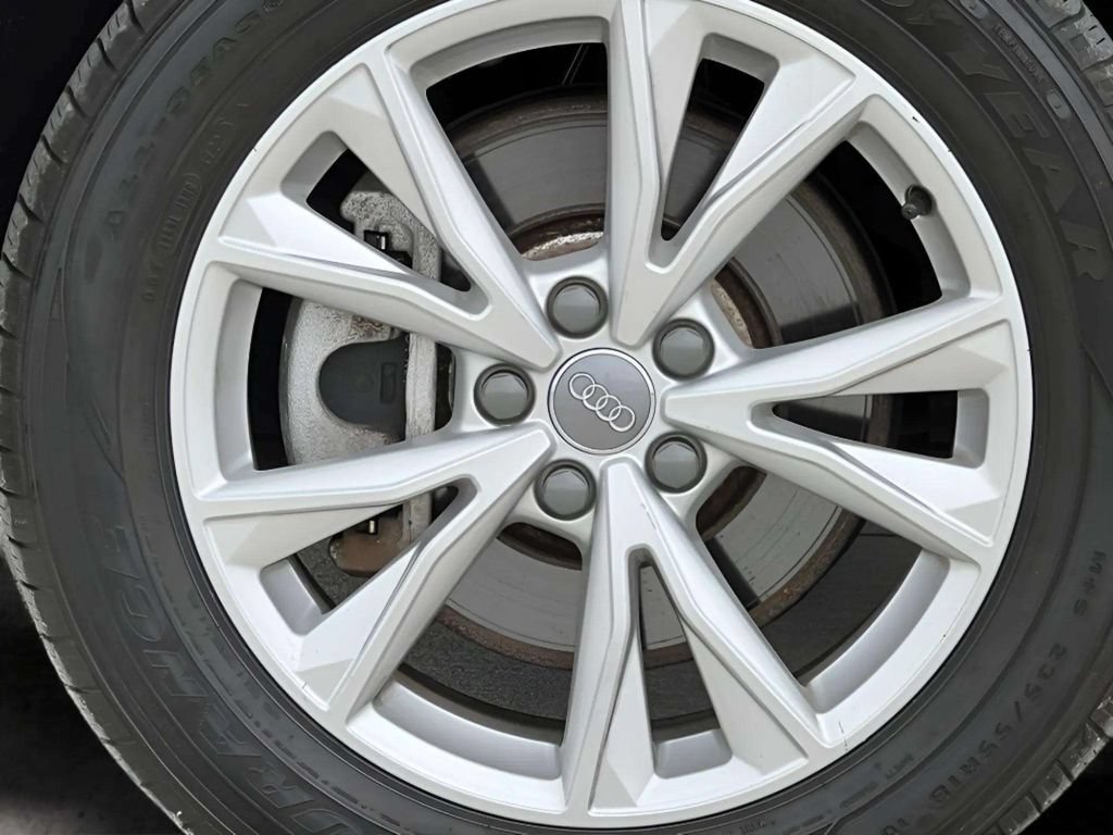 Used 2021 Audi Q3 2.0T Premium w/ Convenience Package AWD/4WD image 33