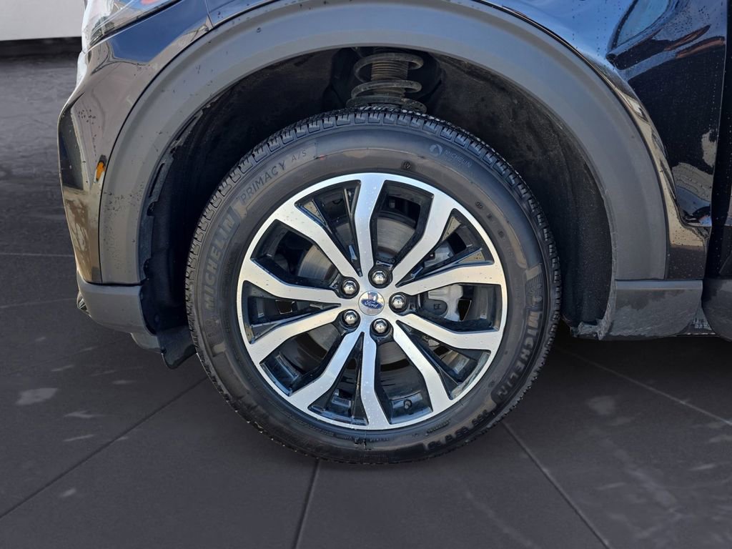 Used 2025 Ford Explorer ST-Line image 14