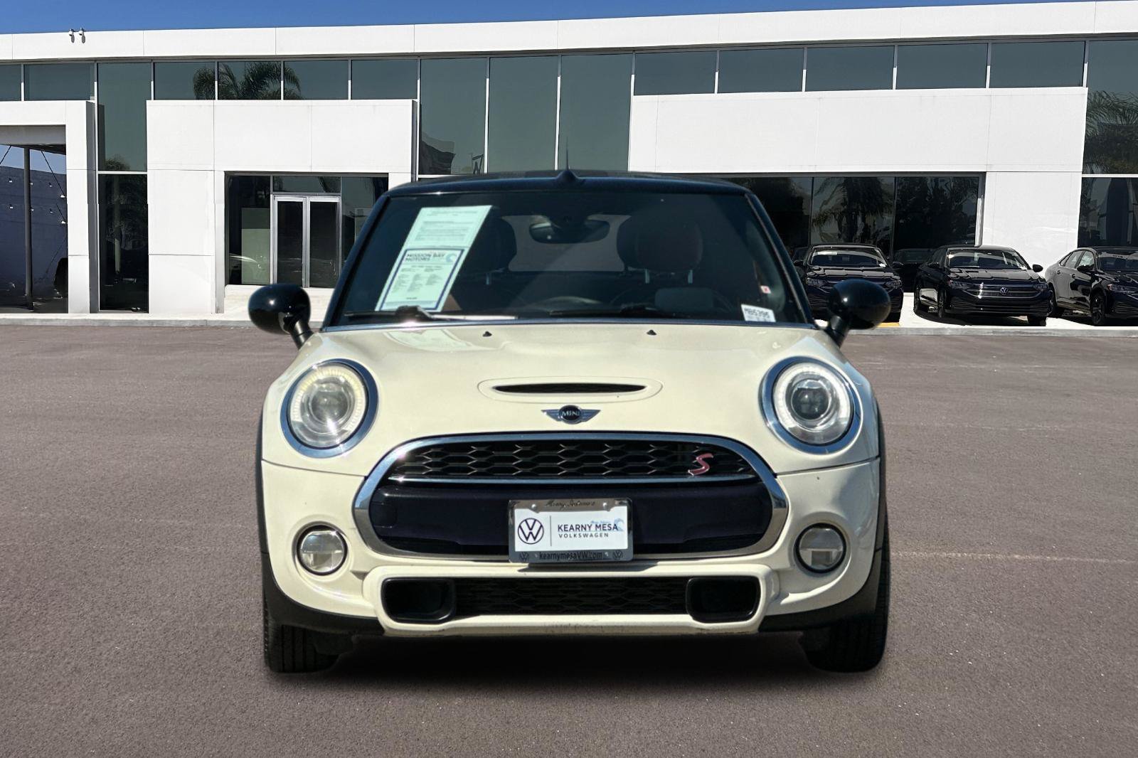 Used 2017 MINI Cooper S FWD image 8