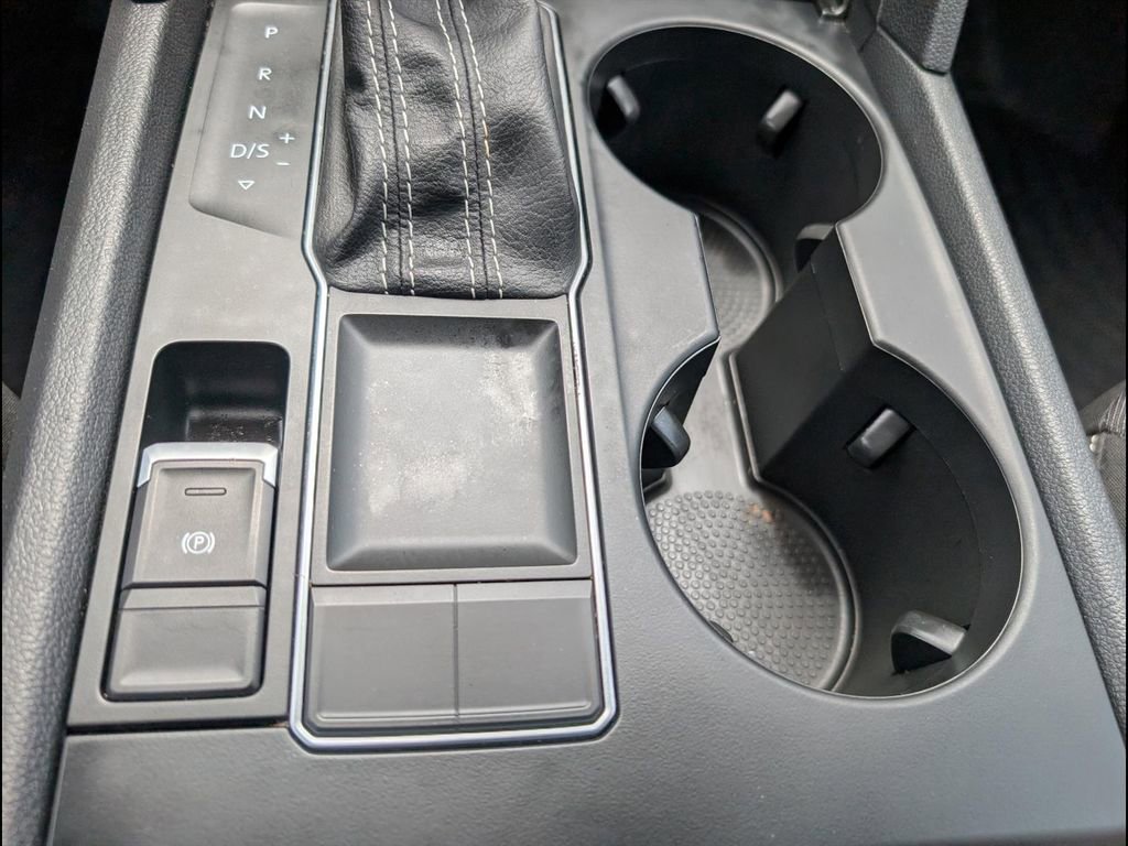 Used 2021 Volkswagen Atlas S FWD image 20