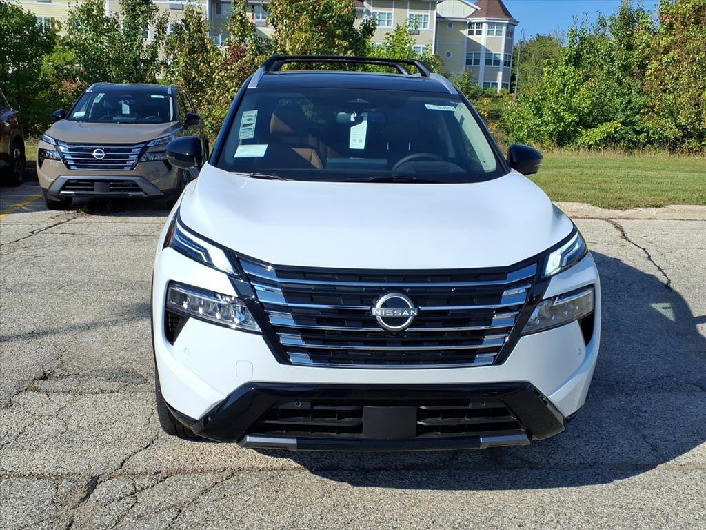New 2026 Nissan Rogue Platinum image 2