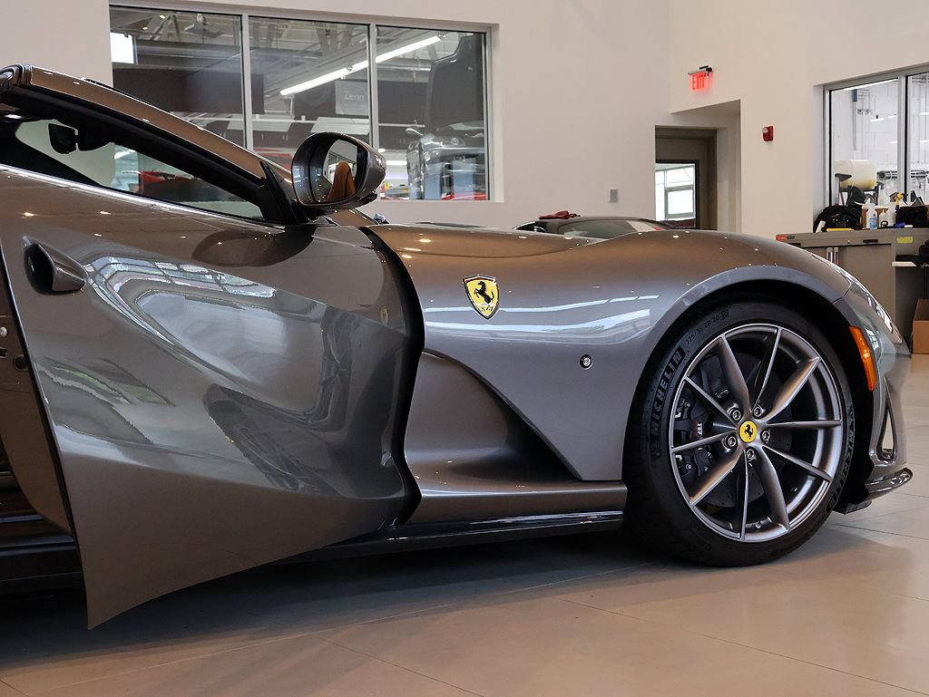 Certified 2022 Ferrari 812 GTS RWD image 15