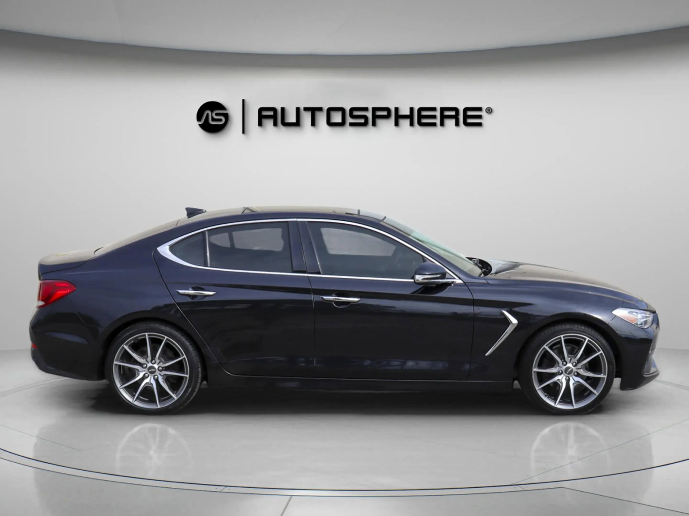 Used 2021 Genesis G70 2.0T w/ Prestige Package image 11