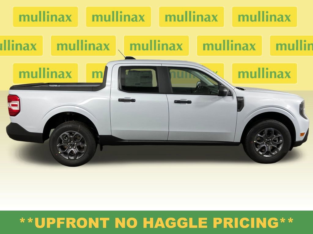 New 2026 Ford Maverick XLT image 2