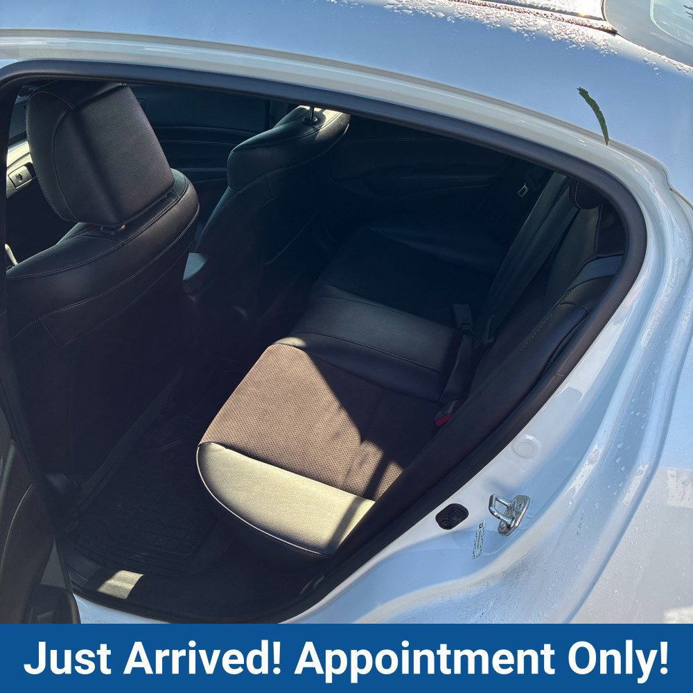 Used 2017 Acura ILX w/ Premium & A-SPEC Package FWD image 9
