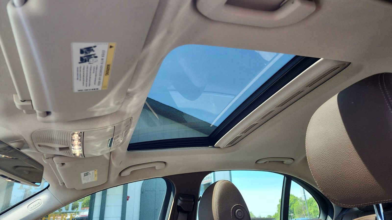 Used 2018 Mercedes-Benz E 300 4MATIC image 13