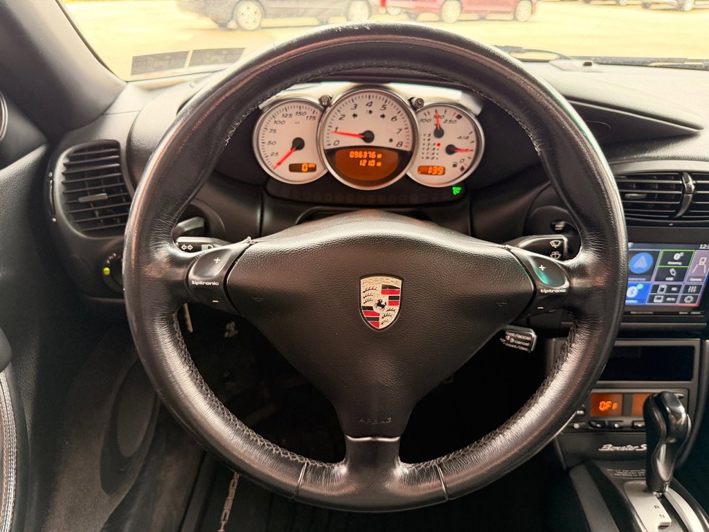 Used 2002 Porsche Boxster S RWD image 15