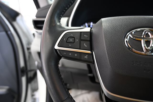 Used 2022 Toyota Highlander Platinum image 25