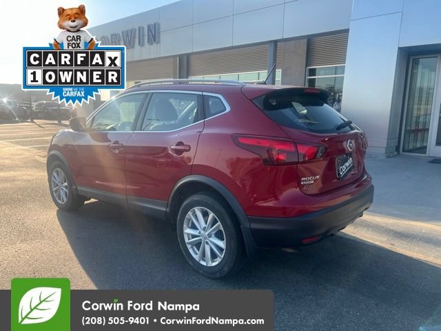 Used 2017 Nissan Rogue Sport SV w/ SV All-Weather Package AWD/4WD image 5