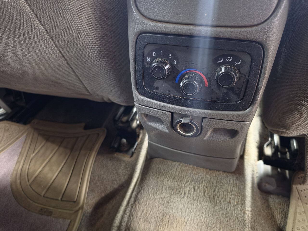 Used 2005 Chevrolet TrailBlazer EXT 4WD w/ LS Preferred Equipment Group image 19