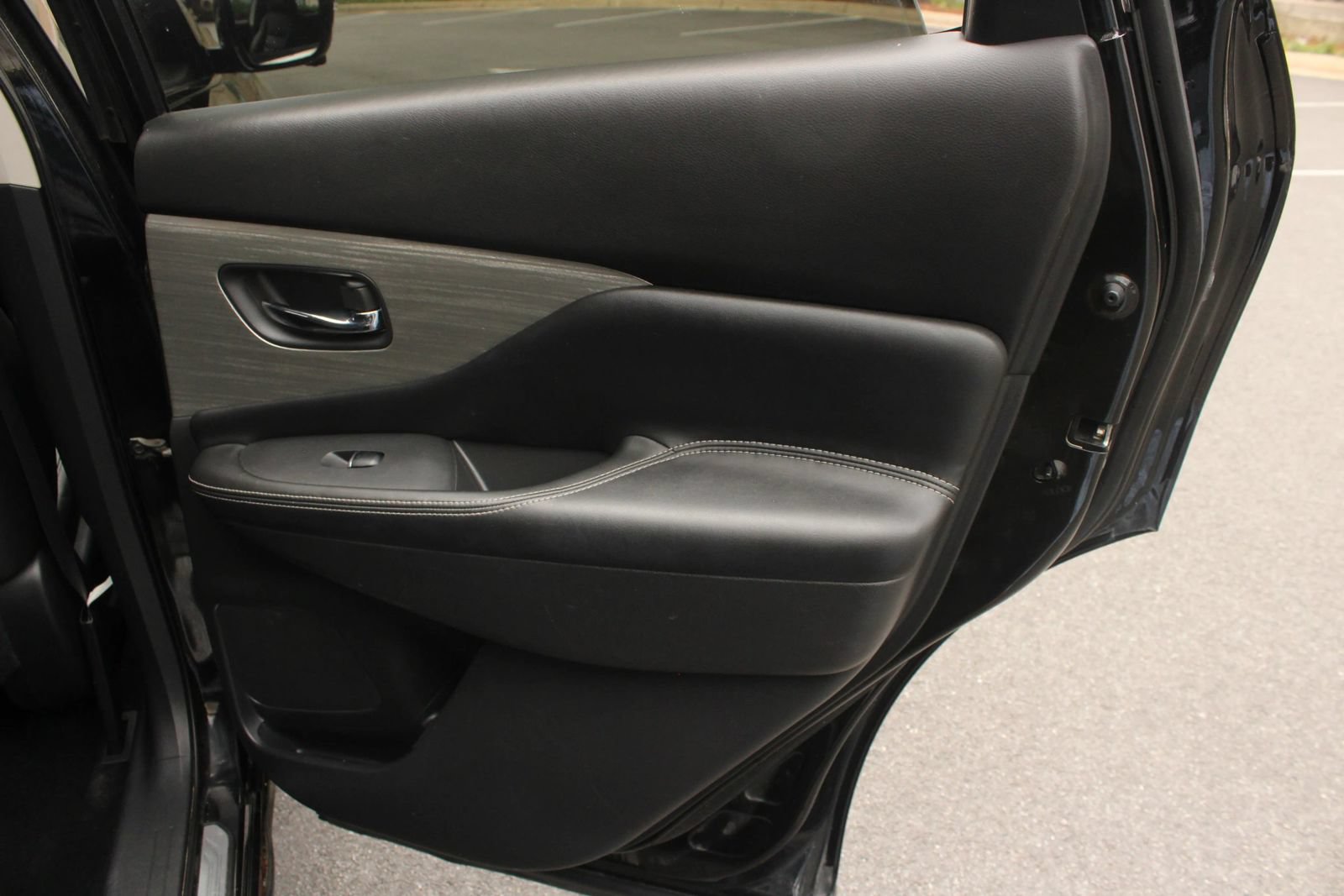 Used 2015 Nissan Murano SL w/ SL Technology Package AWD/4WD image 22