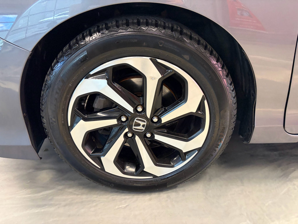 Used 2017 Honda Accord EX-L image 25