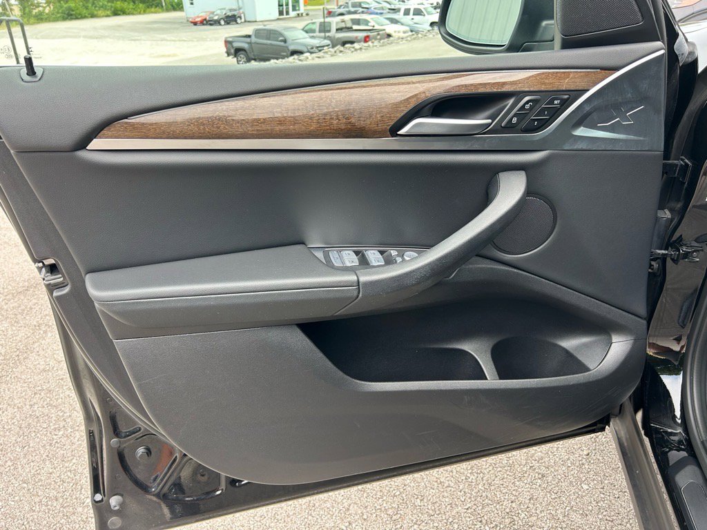 Used 2023 BMW X3 sDrive30i image 15