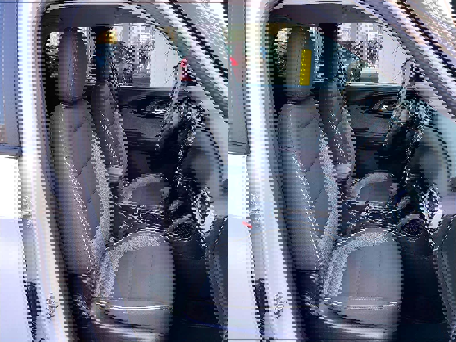 Used 2023 Chevrolet TrailBlazer LT w/ Convenience Package AWD/4WD image 11