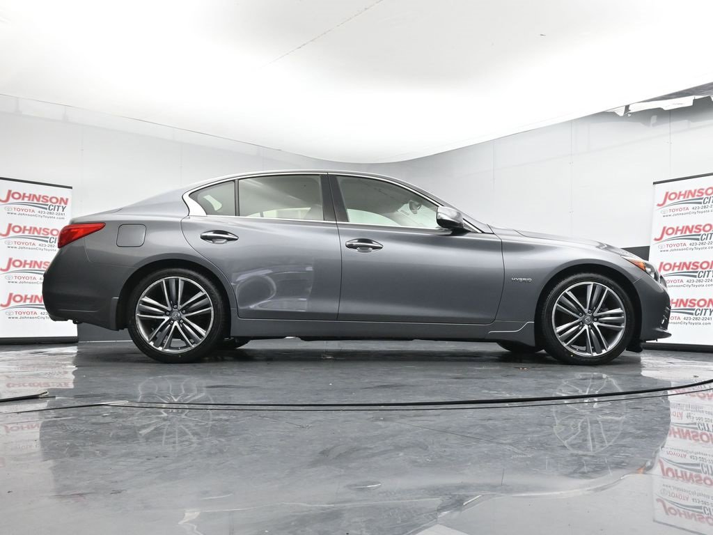Used 2016 INFINITI Q50 Hybrid AWD image 39