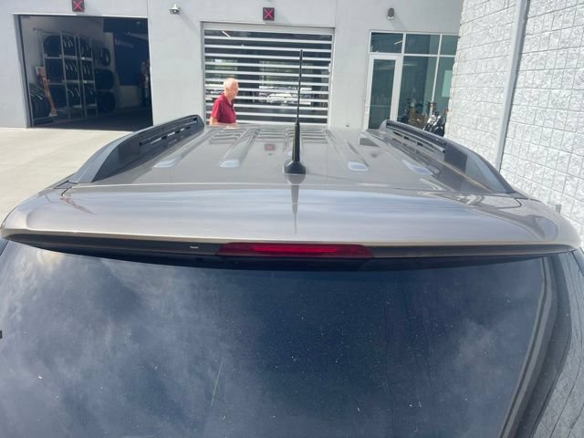 Used 2011 Chevrolet Equinox LT AWD/4WD image 7