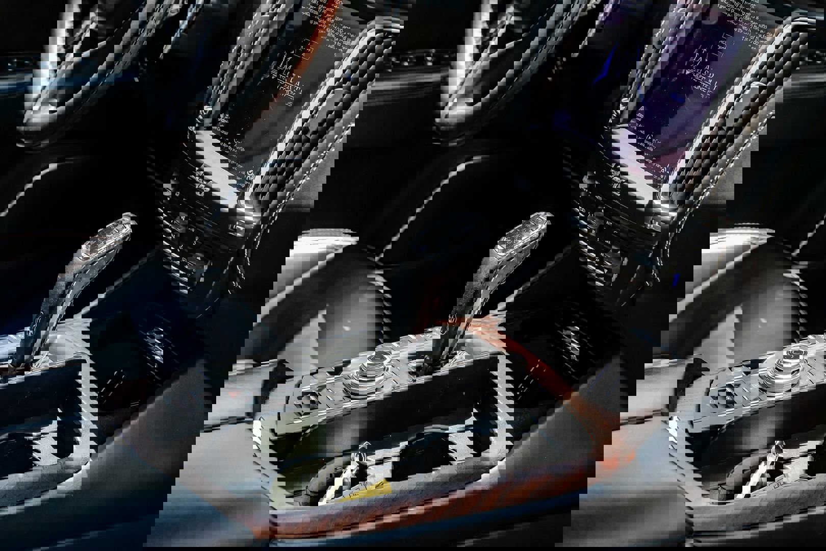 Used 2019 Maserati Levante S GranLusso image 24