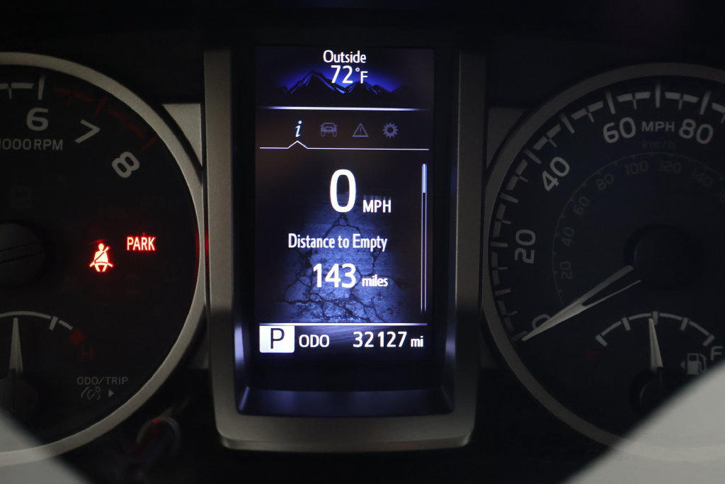 Used 2023 Toyota Tacoma SR5 w/ Black Out Package (TMS) RWD image 17
