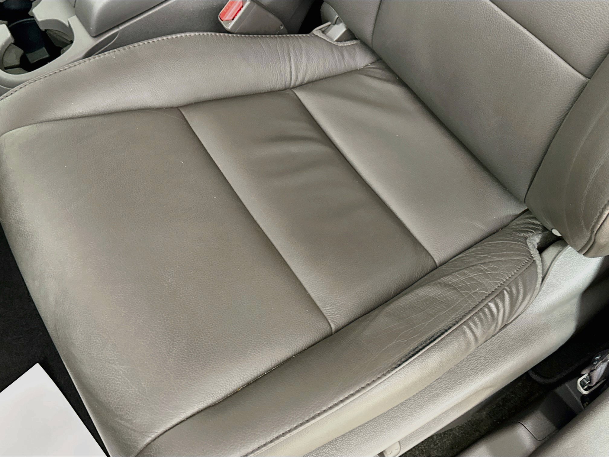 Used 2013 Honda Odyssey Touring Elite image 24