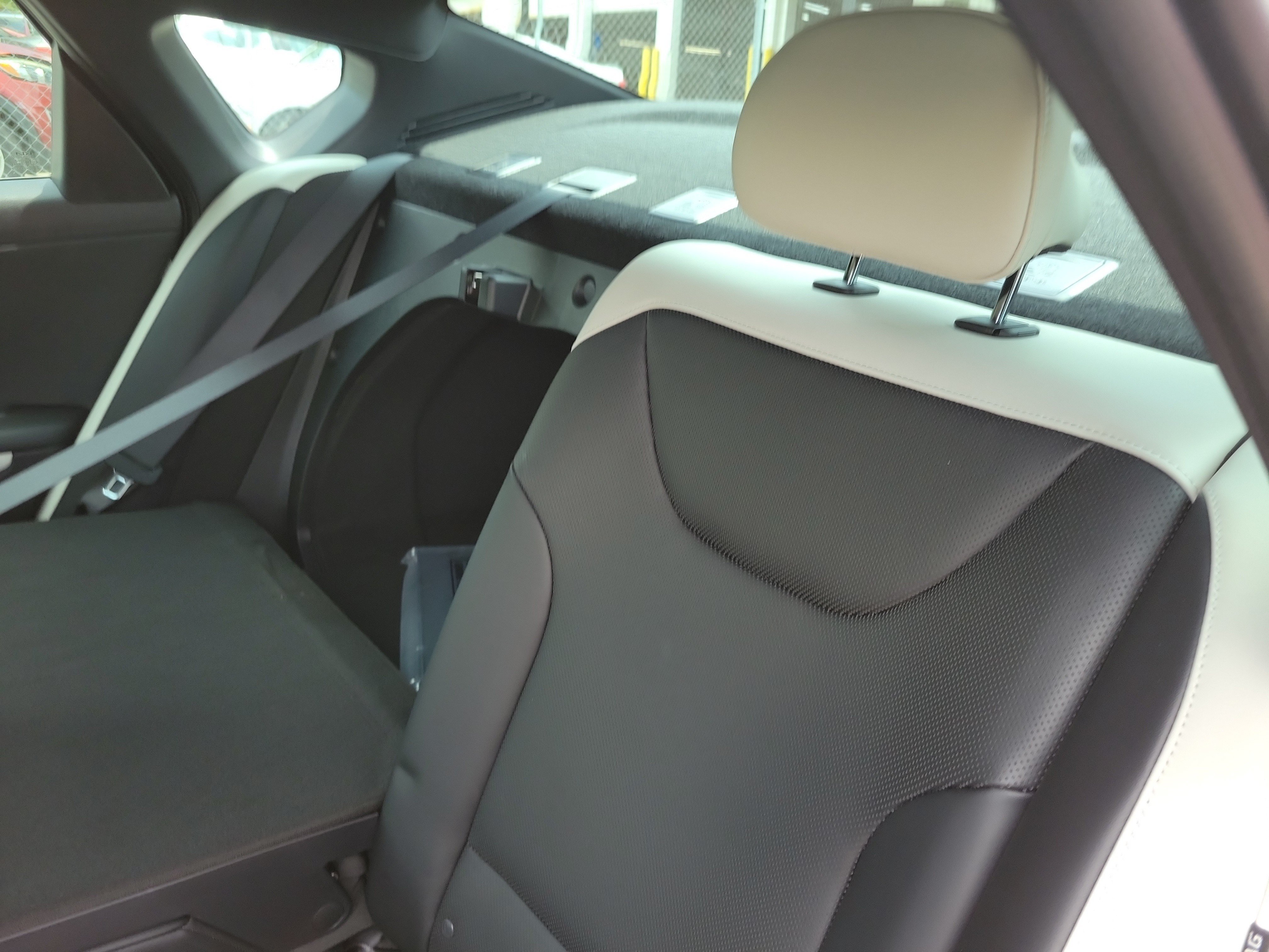 New 2026 Kia K4 GT-Line w/ GT-Line Sunroof Package FWD image 11