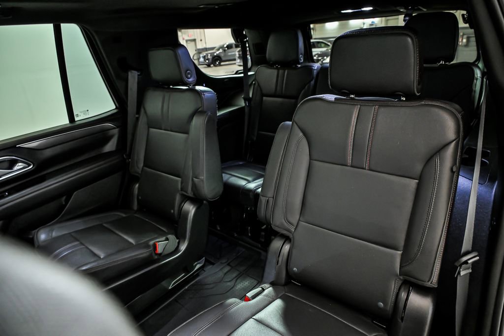 Used 2022 Chevrolet Tahoe RST w/ Sport Performance Package image 16