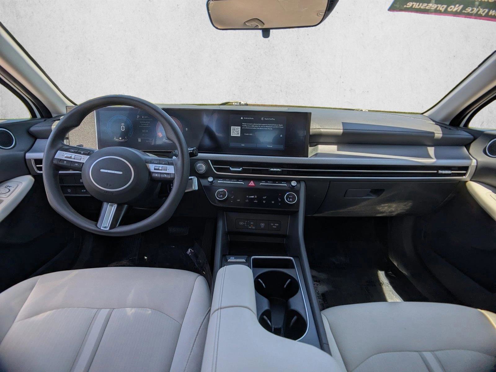 Used 2024 Hyundai Sonata SEL FWD image 16