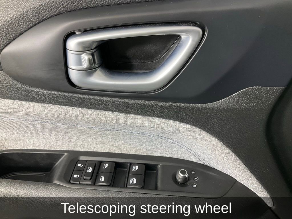 Certified 2023 Jeep Compass Sport image 18