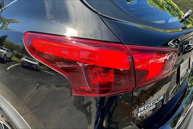 Used 2019 Nissan Rogue Sport SL w/ Premium Package AWD/4WD image 23