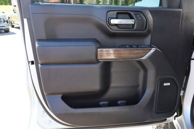 Used 2021 Chevrolet Silverado 1500 LT Trail Boss w/ Convenience Package II AWD/4WD image 16