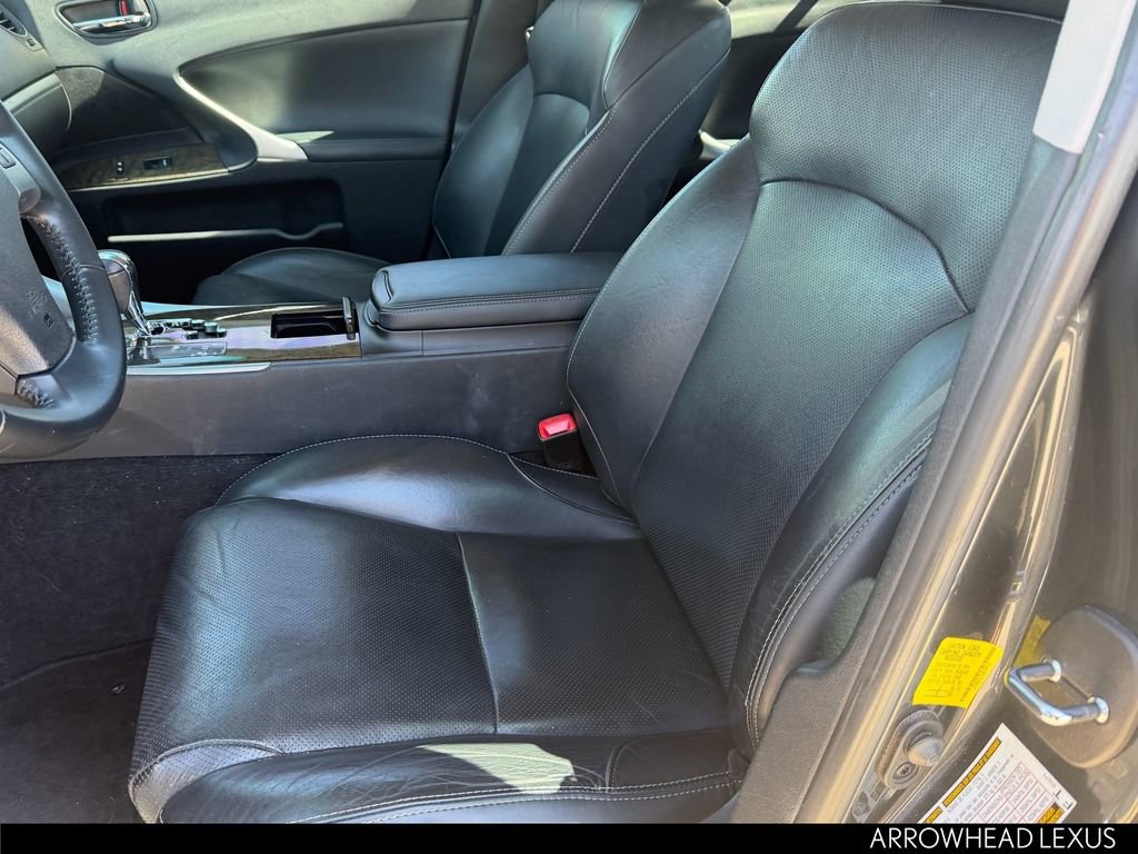 Used 2011 Lexus IS 250 w/ Premium Pkg Value Edition image 22