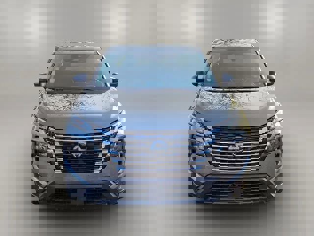 Used 2024 Nissan Rogue S image 2