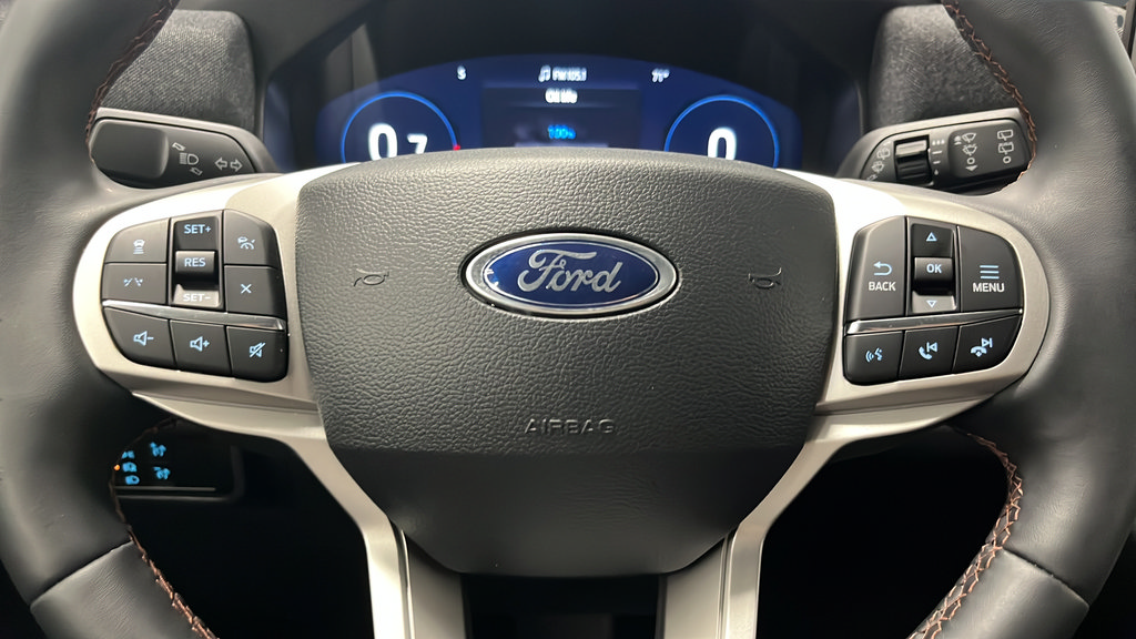 Certified 2026 Ford Explorer Active w/ Active Comfort Package AWD/4WD image 15