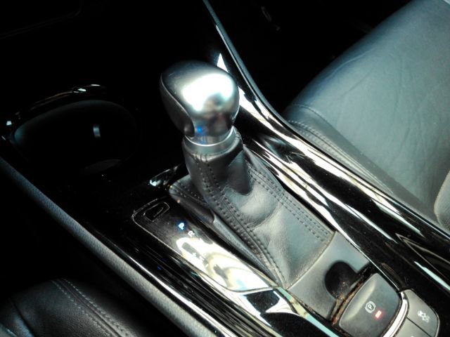 Used 2019 Toyota C-HR Limited image 42