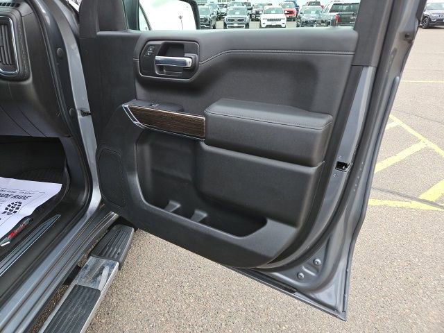 Used 2022 Chevrolet Silverado 1500 RST AWD/4WD image 34