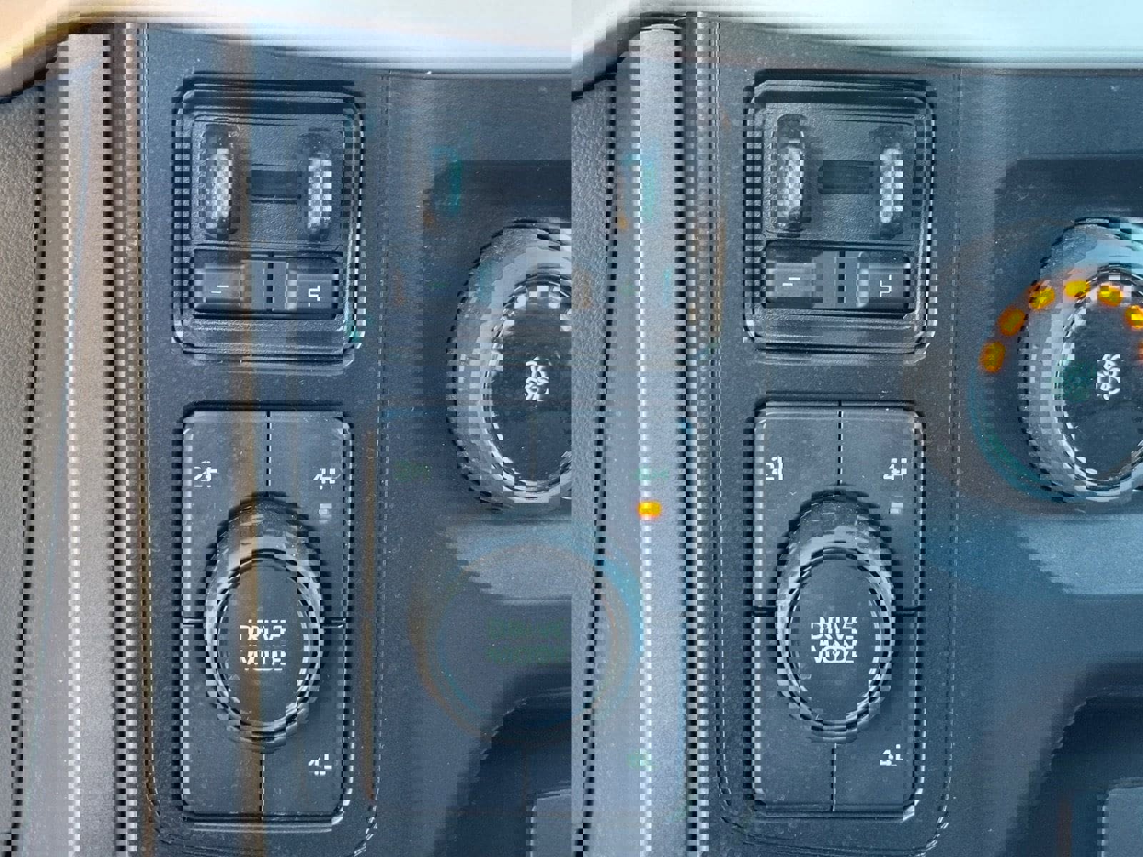 Used 2023 Ford F150 XLT w/ XTR Package image 25