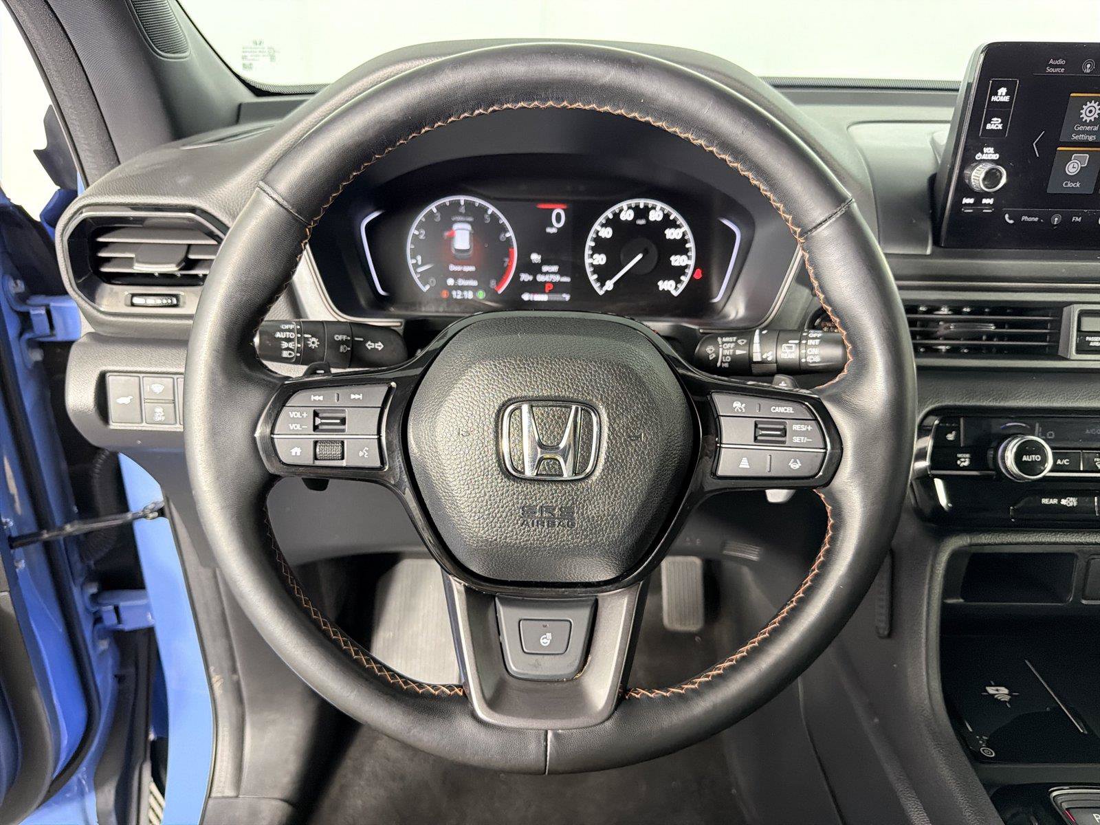 Used 2023 Honda Pilot TrailSport image 24