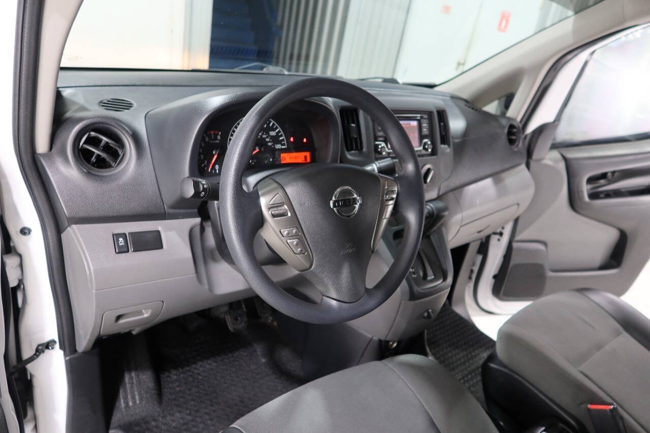 Used 2018 Nissan NV200 S w/ Cruise Control Package FWD image 22