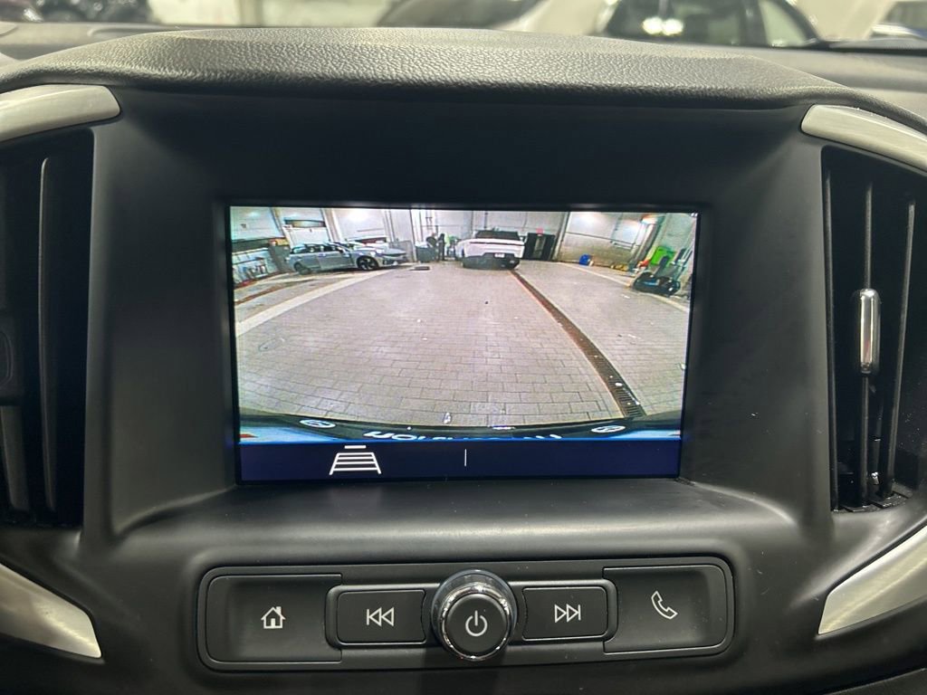 Used 2020 GMC Terrain SLE w/ Driver Convenience Package AWD/4WD image 12