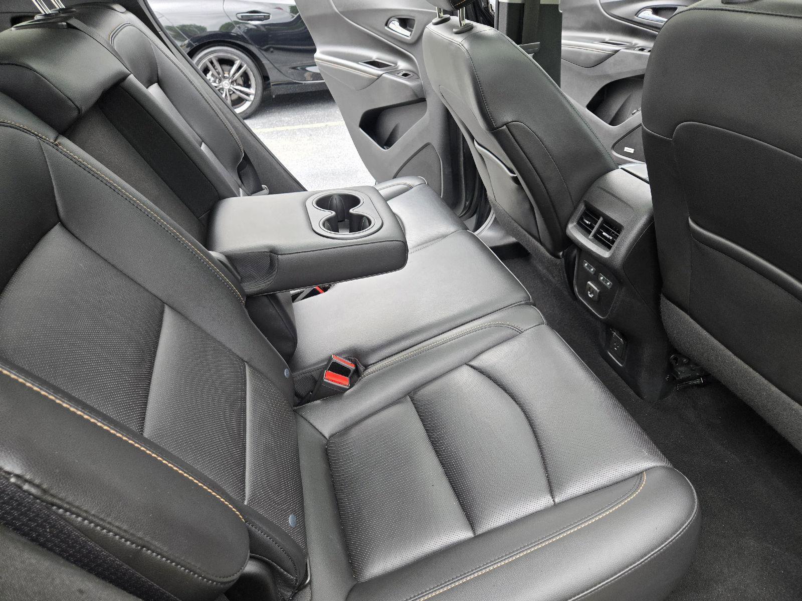 Used 2019 Chevrolet Equinox Premier AWD/4WD image 25