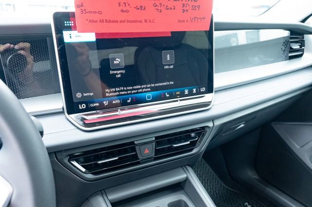 New 2026 Volkswagen Tiguan SE image 21