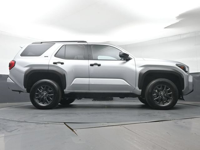 Certified 2026 Toyota 4Runner SR5 AWD/4WD image 38