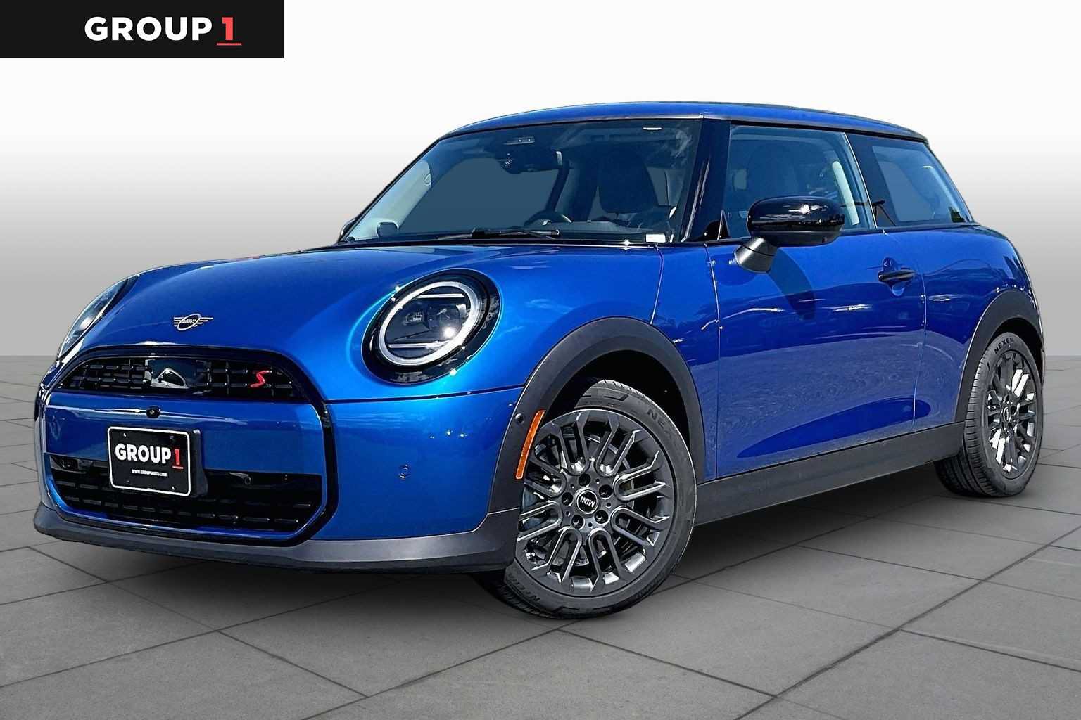 Used 2025 MINI Cooper S FWD image 1