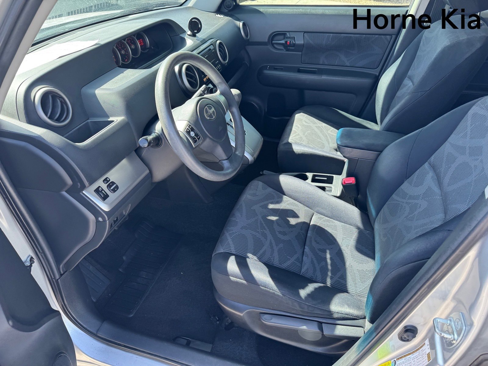 Used 2012 Scion xB image 9