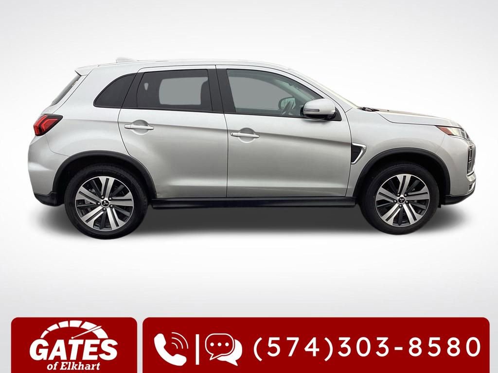 Used 2025 Mitsubishi Outlander Sport SE image 11