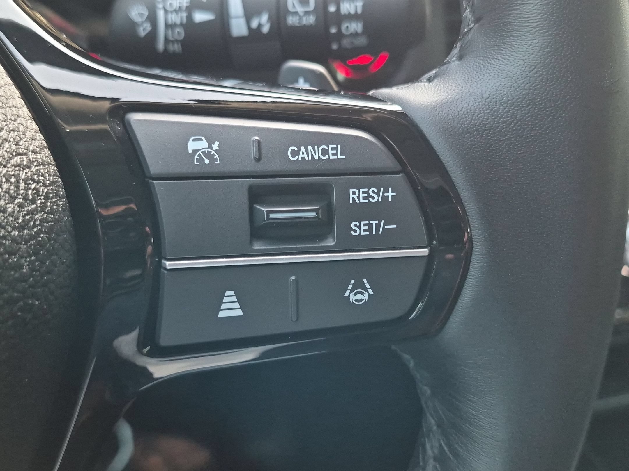Certified 2025 Honda Pilot EX-L image 15