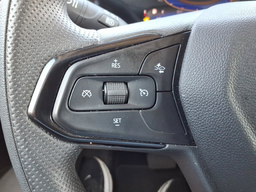 Used 2025 Chevrolet TrailBlazer LT FWD image 28