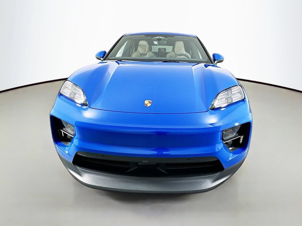 Certified 2026 Porsche Macan Electric RWD image 6