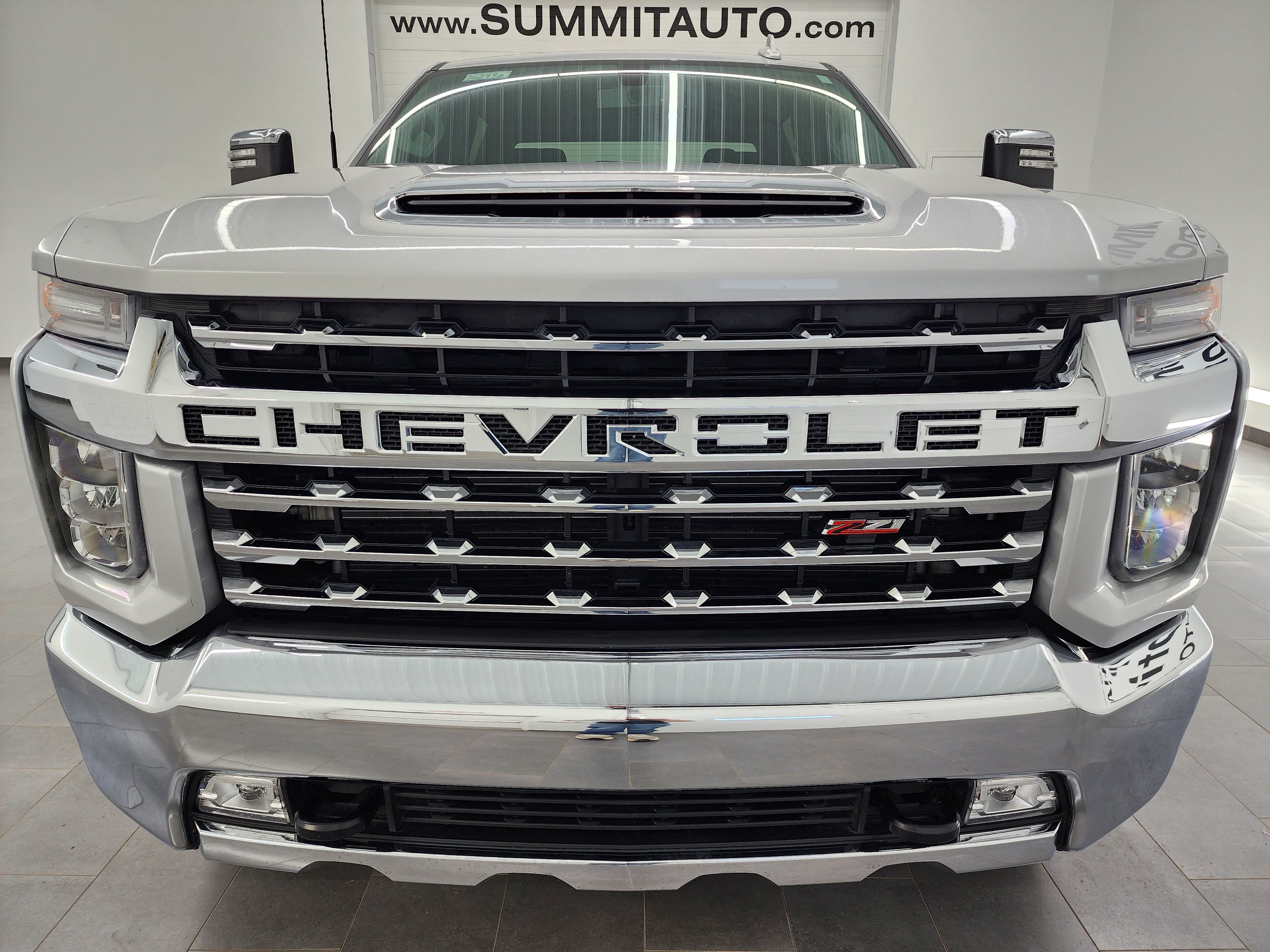 Used 2023 Chevrolet Silverado 3500 LTZ w/ Gooseneck/5TH Wheel Package AWD/4WD image 22